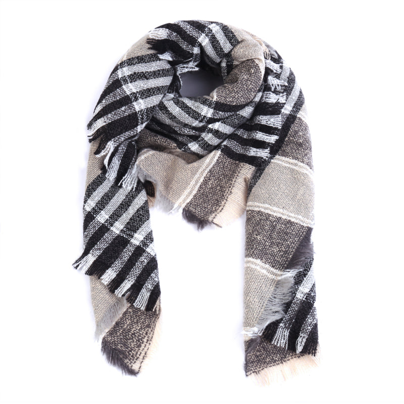 Ladies Circle Gauze Plaid Bristle Square Scarf
